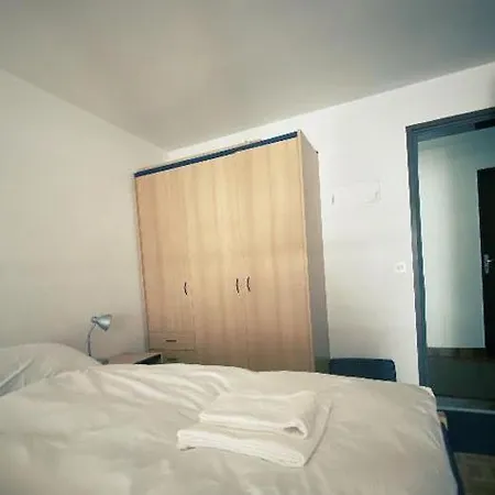 Valere C 244 Apartment